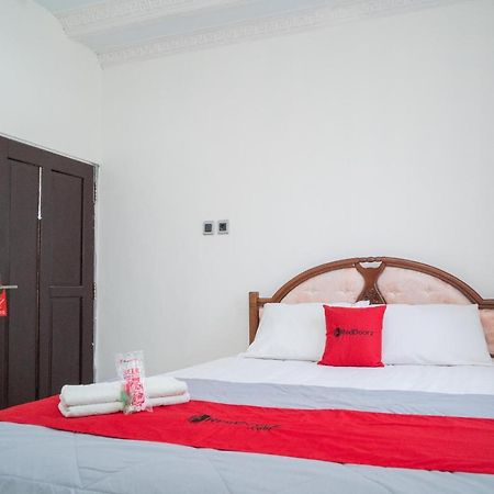 Hotel Reddoorz Syariah Near Jalan A Yani Km 8 Citraland Banjarmasin  Exteriér fotografie